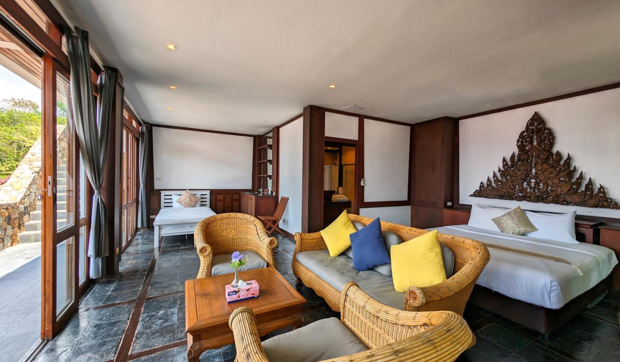 Nakawanna Villa Phuket Bagian luar foto